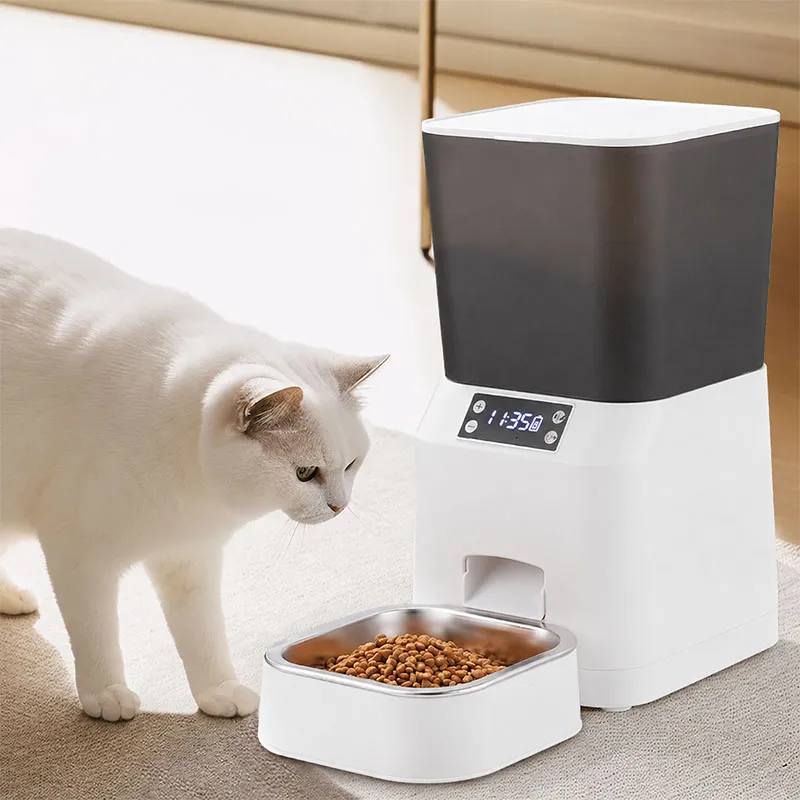 Automatic Smart Pet Feeder