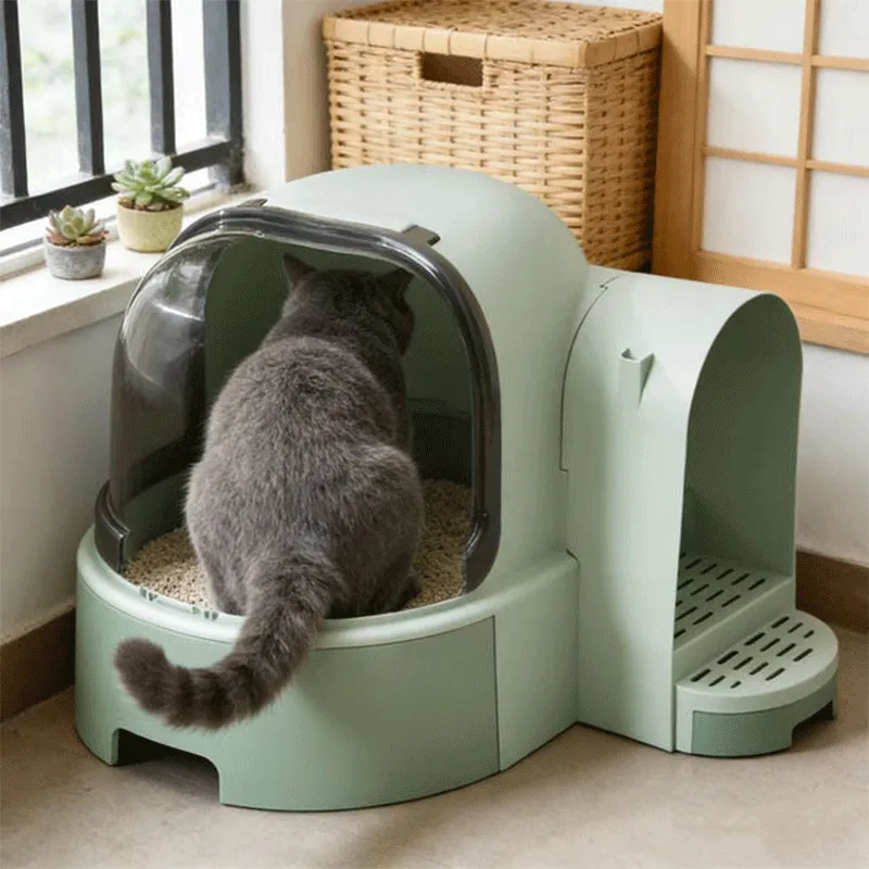 Fully Enclosed Anti-splash Cat Litter Box with Scoop